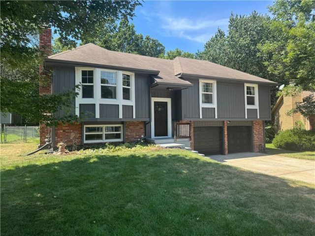 Homes for Sale in Kansas City, MO 64153 | 7920 NW 85th Terrace