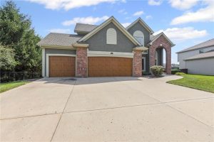 6603-NW-103-Street-mls-2565658-image-1