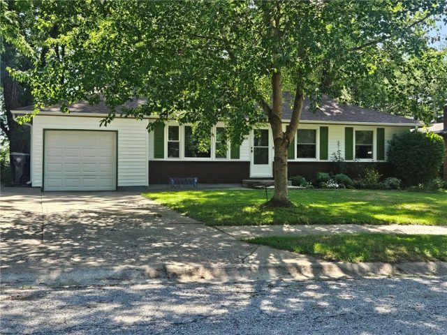 Homes for Sale in Kansas City, MO 64117 | 4209 N Hardesty Avenue