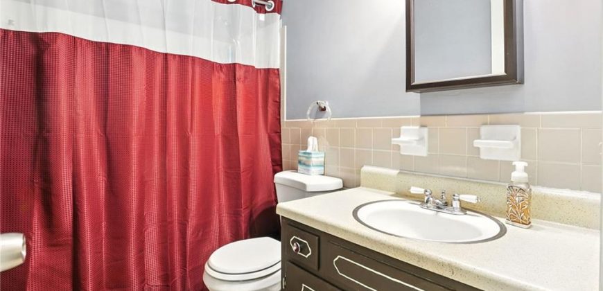 Homes for Sale in Kansas City, MO 64119 | 5025 N Lister Avenue