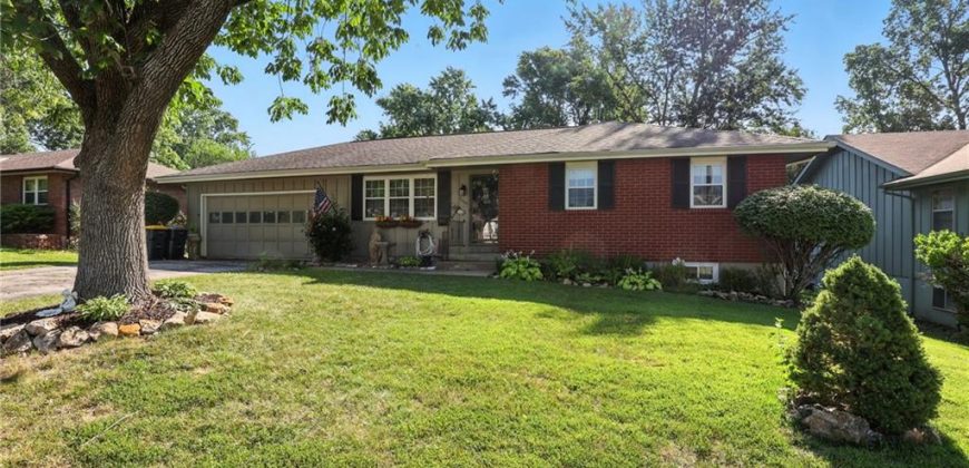 Homes for Sale in Kansas City, MO 64119 | 5025 N Lister Avenue