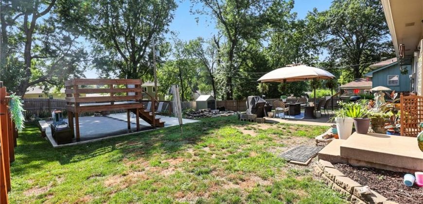 Homes for Sale in Kansas City, MO 64119 | 5025 N Lister Avenue