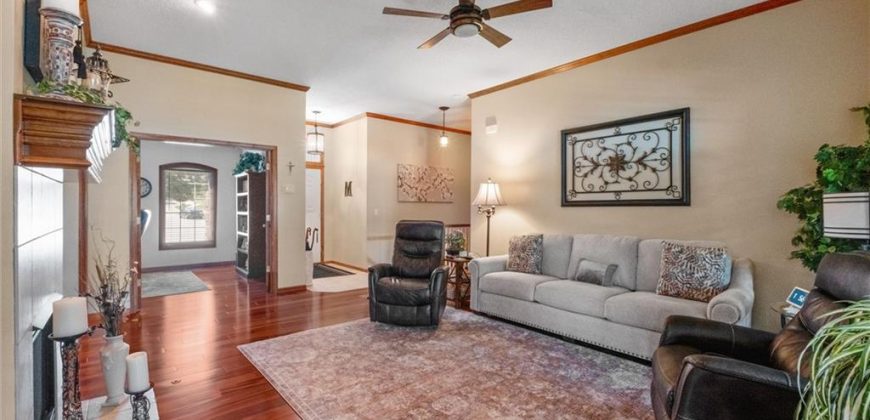 Homes for Sale in Liberty, MO 64068 | 932  Redwood Circle