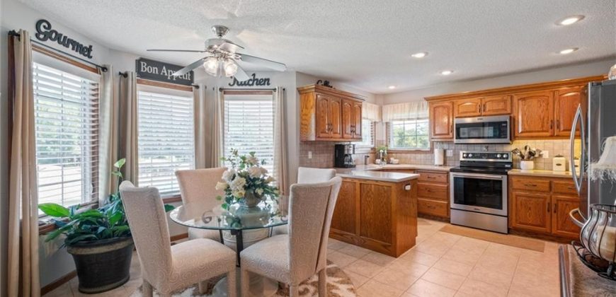 Homes for Sale in Liberty, MO 64068 | 932  Redwood Circle