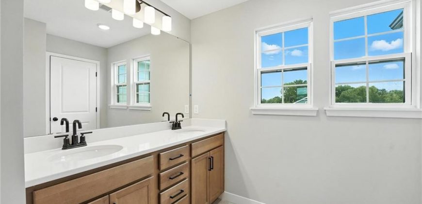 Homes for Sale in Kansas City, MO 64154 | 3000 NW 95th Terrace