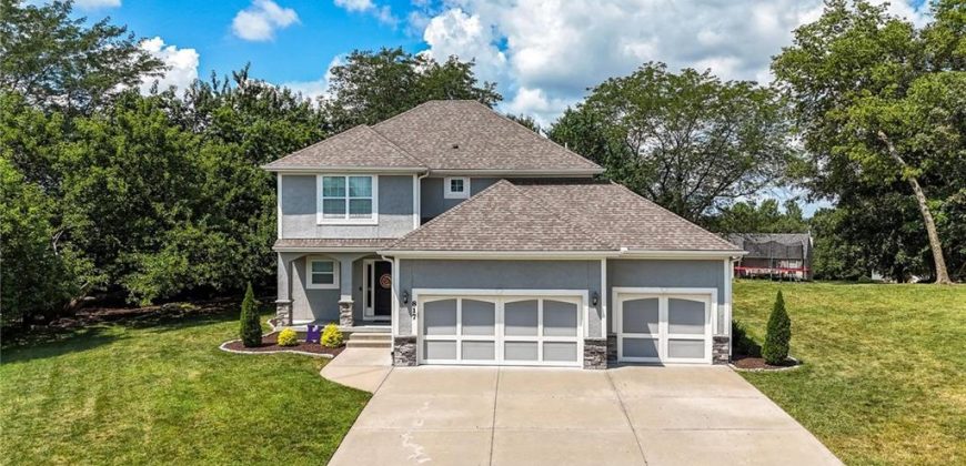 Homes for Sale in Kearney, MO 64060 | 817  Highbush Place