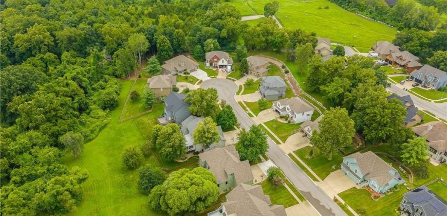 Homes for Sale in Liberty, MO 64068 | 1121  Redwood Place