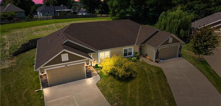 Homes for Sale in Smithville, MO 64089 | 205  Ashmont Drive