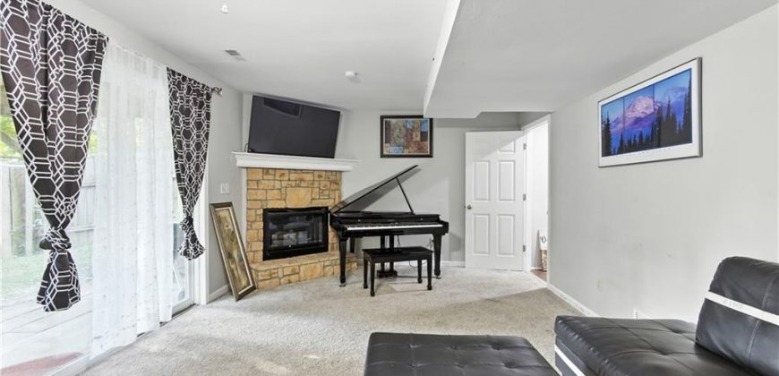 Homes for Sale in Kansas City, MO 64118 | 915 NW 63rd Street
