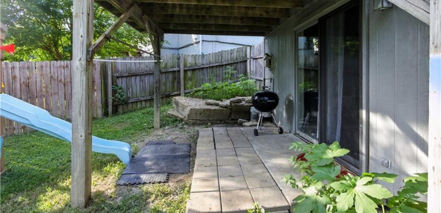Homes for Sale in Kansas City, MO 64118 | 915 NW 63rd Street