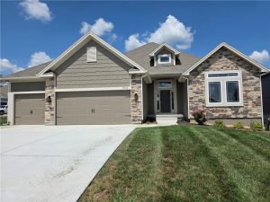 7000-NE-102nd-Court-mls-2519513-image-1