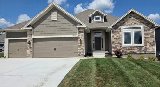 Homes for Sale in Kansas City, MO 64156 | 7000 NE 102nd Court