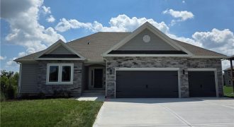 Homes for Sale in Kansas City, MO 64156 | 7009 NE 102nd Court