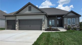 Homes for Sale in Kansas City, MO 64156 | 10139 N Winchester Avenue