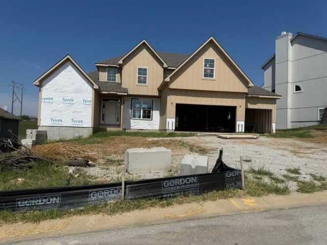 Homes for Sale in Kansas City, MO 64157 | 8908 NE 94th Street