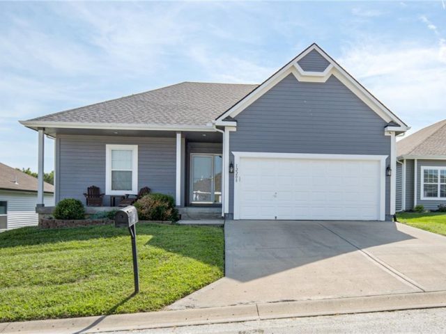 Homes for Sale in Kansas City, MO 64163 | 12208 N Rhode Court