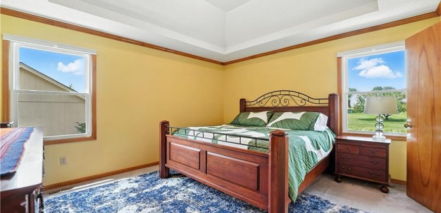 Homes for Sale in Kansas City, MO 64155 | 1416 NE 102nd Terrace
