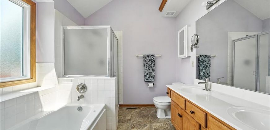 Homes for Sale in Kansas City, MO 64155 | 1416 NE 102nd Terrace