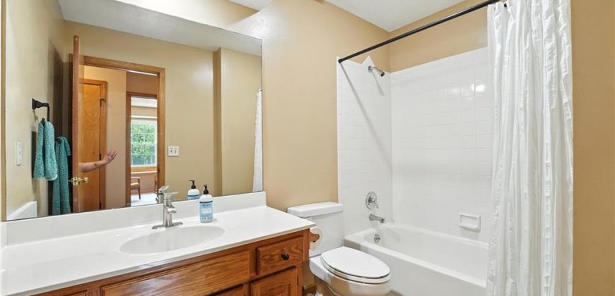 Homes for Sale in Kansas City, MO 64155 | 1416 NE 102nd Terrace