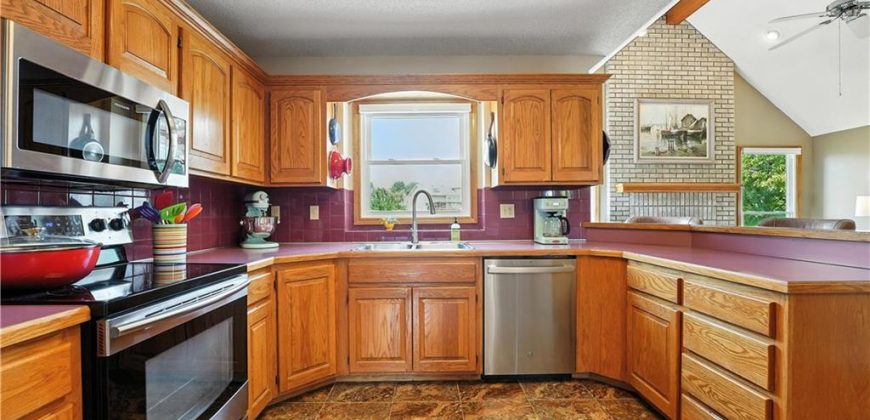Homes for Sale in Kansas City, MO 64155 | 1416 NE 102nd Terrace
