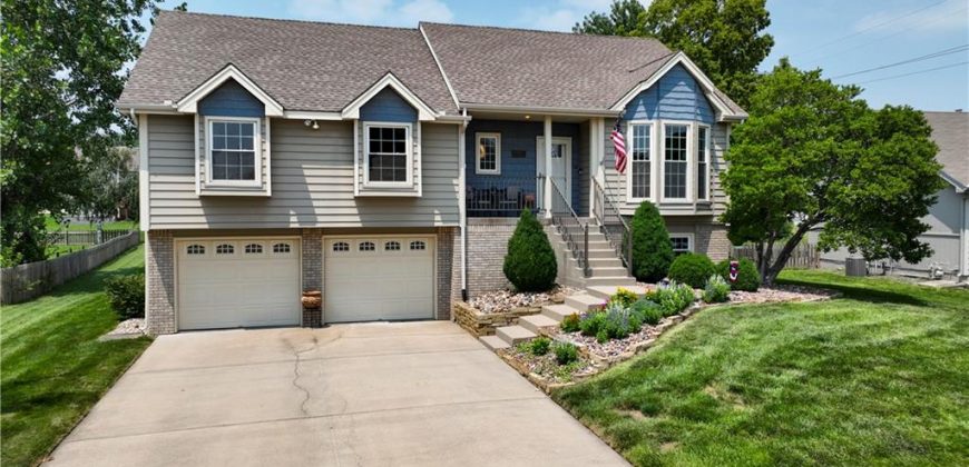 Homes for Sale in Kansas City, MO 64155 | 1416 NE 102nd Terrace
