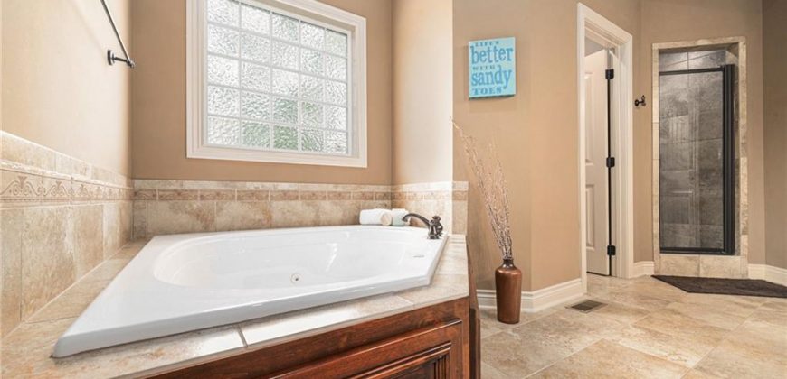 Homes for Sale in Smithville, MO 64089 | 7118 NE 134th Street