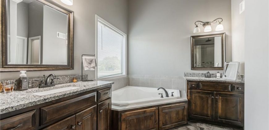Homes for Sale in Kansas City, MO 64155 | 1314 NE 107th Terrace