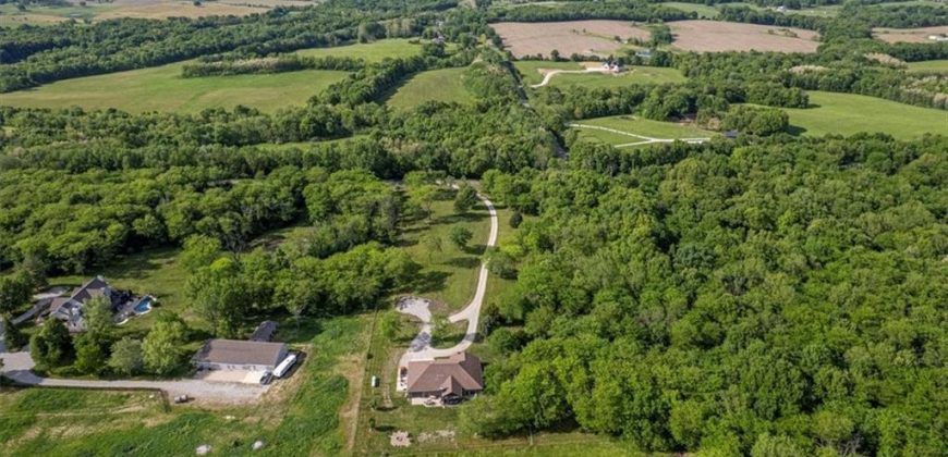 Homes for Sale in Smithville, MO 64492 | 9425 NE 188th Street