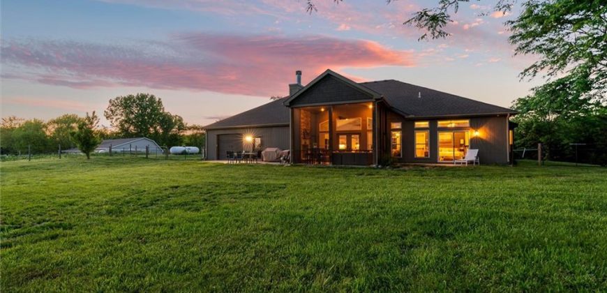 Homes for Sale in Smithville, MO 64492 | 9425 NE 188th Street
