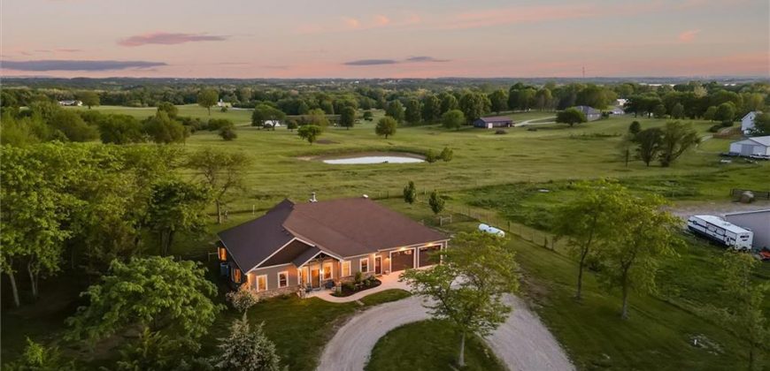 Homes for Sale in Smithville, MO 64492 | 9425 NE 188th Street