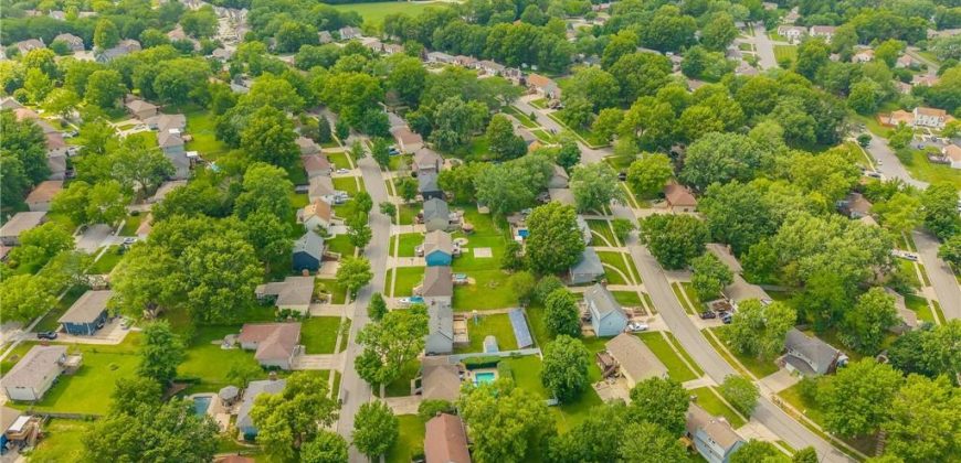 Homes for Sale in Kansas City, MO 64152 | 7312 NW 78th Street