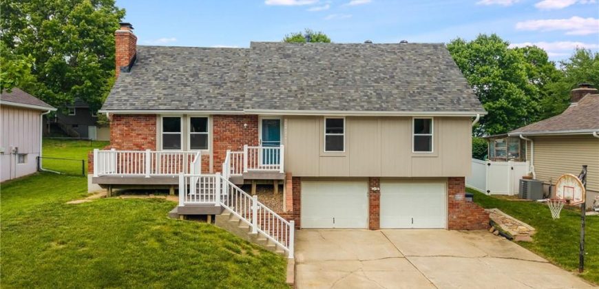 Homes for Sale in Kansas City, MO 64152 | 7312 NW 78th Street