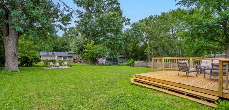 Homes for Sale in Gladstone, MO 64118 | 1505 NE 63rd Street