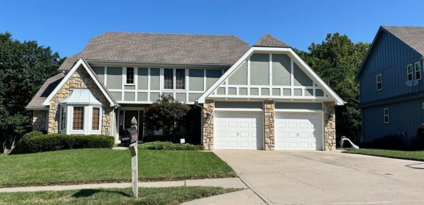Homes for Sale in Kansas City, MO 64155 | 1606 NE 100th Court