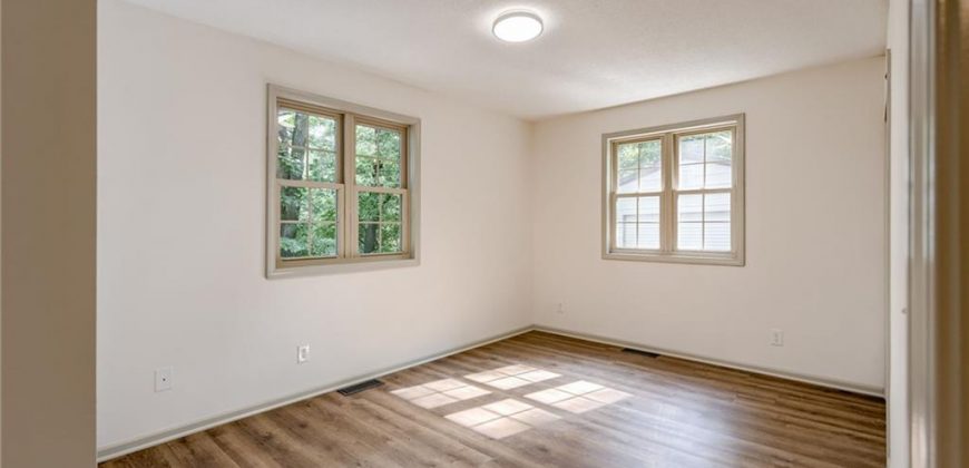 Homes for Sale in Smithville, MO 64089 | 405 S Mill Street