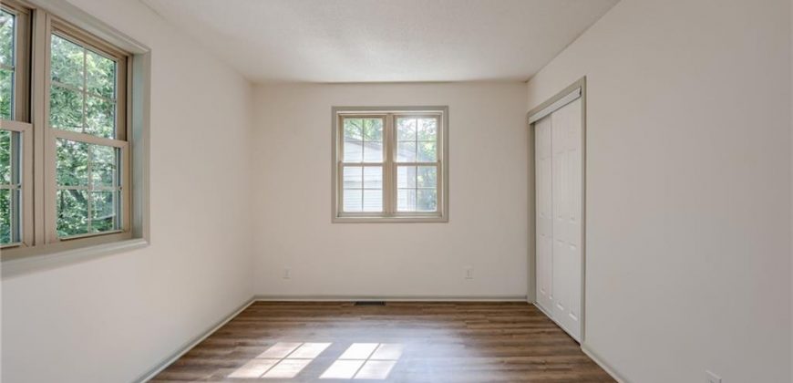 Homes for Sale in Smithville, MO 64089 | 405 S Mill Street