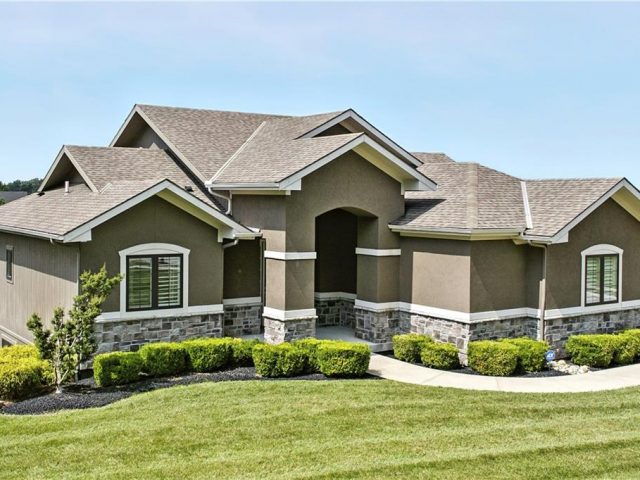 Homes for Sale in Parkville, MO 64152 | 9649  Apple Blossom Lane