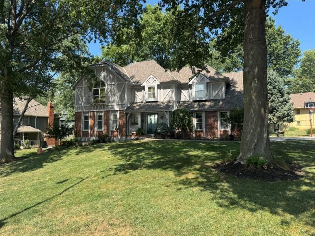 Homes for Sale in Kansas City, MO 64155 | 9607 N Virginia Avenue