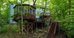 Homes for Sale in Parkville, MO 64152 | 5420 NW Foxhill Road