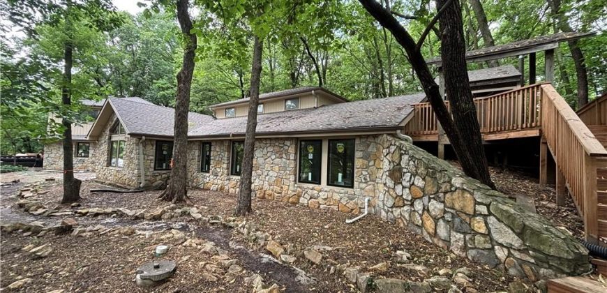 Homes for Sale in Kansas City, MO 64152 | 7601  Forest Lakes Drive
