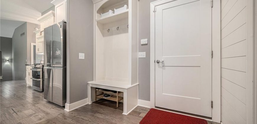 Homes for Sale in Kansas City, MO 64152 | 14445  Summit Ridge