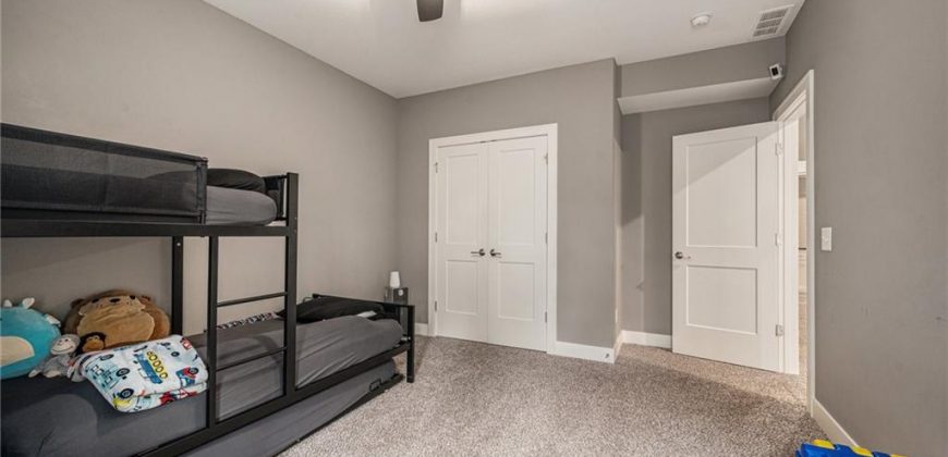 Homes for Sale in Kansas City, MO 64152 | 14445  Summit Ridge