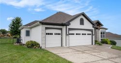 Homes for Sale in Kansas City, MO 64152 | 14445  Summit Ridge