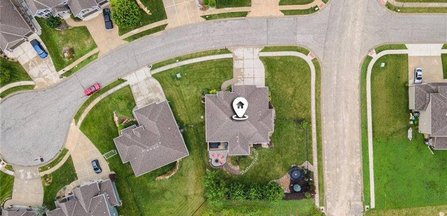 Homes for Sale in Kansas City, MO 64152 | 14445  Summit Ridge