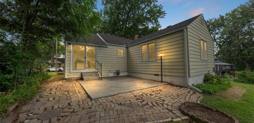 Homes for Sale in Kansas City, MO 64116 | 600 NE 43rd Terrace