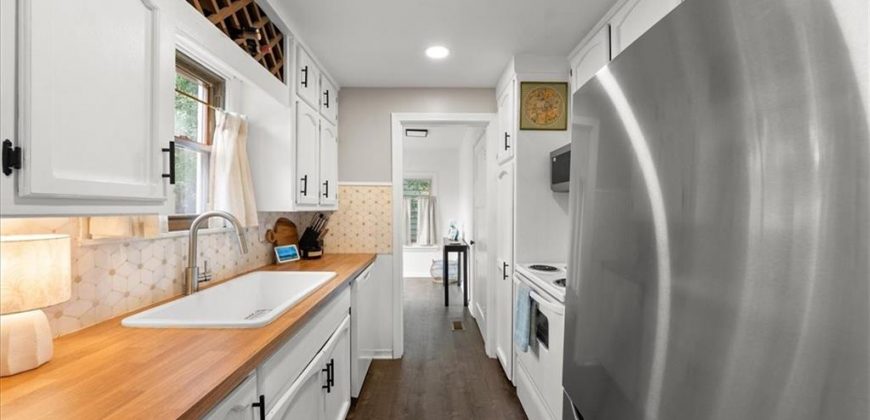 Homes for Sale in Kansas City, MO 64116 | 600 NE 43rd Terrace