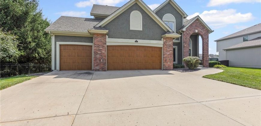 Homes for Sale in Kansas City, MO 64154 | 6603 NW 103 Street