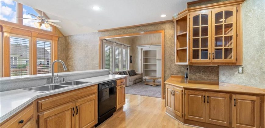 Homes for Sale in Kansas City, MO 64154 | 6603 NW 103 Street