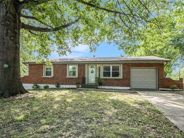 Homes for Sale in Kansas City, MO 64119 | 5417 NE 57th Terrace