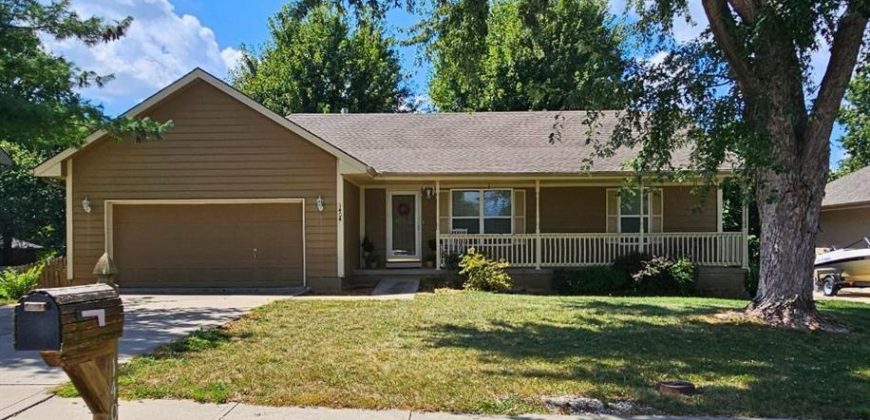 Homes for Sale in Kearney, MO 64060 | 1404  Stonecrest Drive